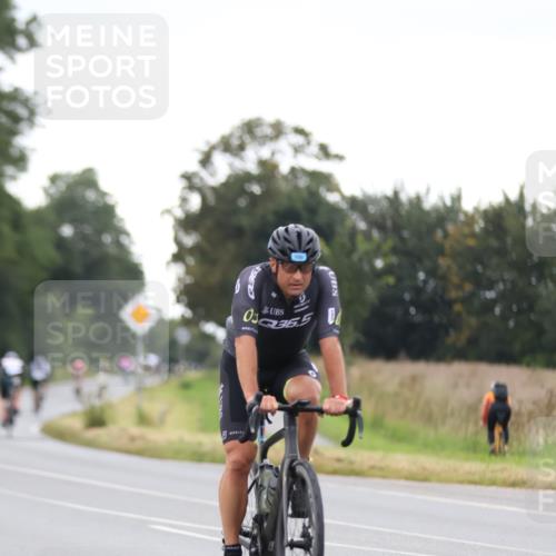 04.08.2024 - OstseeMan Fuchs,  Jonas http://msf.ph/oto/6750224 04.08.2024 12:34:30 Radfahren 39, 382, 465, 726, 834, 918, 950 meine-sportfotos.de