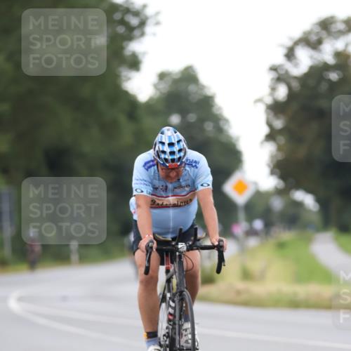 04.08.2024 - OstseeMan Fuchs,  Jonas http://msf.ph/oto/6750240 04.08.2024 12:34:35 Radfahren 39, 382, 465, 529, 622, 726, 834, 950 meine-sportfotos.de