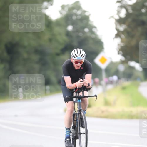 04.08.2024 - OstseeMan Fuchs,  Jonas http://msf.ph/oto/6750263 04.08.2024 12:34:39 Radfahren 39, 382, 465, 529, 622, 792, 834, 950 meine-sportfotos.de