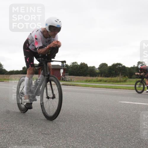 04.08.2024 - OstseeMan Fuchs,  Jonas http://msf.ph/oto/6750314 04.08.2024 11:56:21 Radfahren 233, 250, 266, 389, 419, 453, 481, 620, 727, 761, 777 meine-sportfotos.de