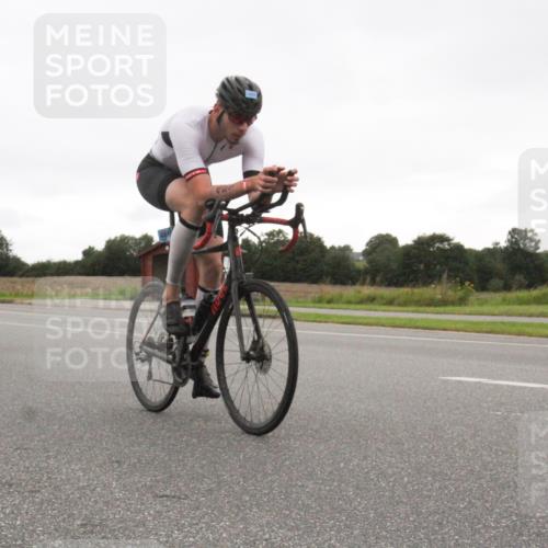 04.08.2024 - OstseeMan Fuchs,  Jonas http://msf.ph/oto/6750326 04.08.2024 11:56:25 Radfahren 233, 250, 266, 408, 419, 453, 481, 587, 727, 761, 777 meine-sportfotos.de