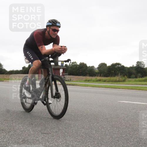 04.08.2024 - OstseeMan Fuchs,  Jonas http://msf.ph/oto/6750342 04.08.2024 11:56:33 Radfahren 93, 155, 250, 408, 440, 453, 457, 481, 564, 587, 727, 761 meine-sportfotos.de