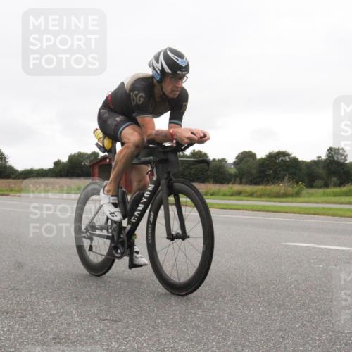 04.08.2024 - OstseeMan Fuchs,  Jonas http://msf.ph/oto/6750480 04.08.2024 12:01:04 Radfahren 102, 240, 448, 527, 543, 720, 741, 768, 783, 832, 1122, 1128 meine-sportfotos.de