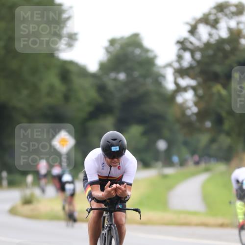 04.08.2024 - OstseeMan Fuchs,  Jonas http://msf.ph/oto/6750621 04.08.2024 12:01:00 Radfahren 102, 168, 240, 527, 543, 720, 741, 768, 783, 832, 1122 meine-sportfotos.de