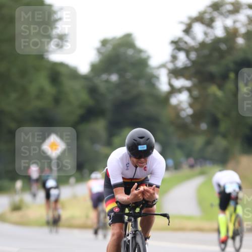 04.08.2024 - OstseeMan Fuchs,  Jonas http://msf.ph/oto/6750627 04.08.2024 12:01:00 Radfahren 102, 168, 240, 527, 543, 720, 741, 768, 783, 832, 1122 meine-sportfotos.de