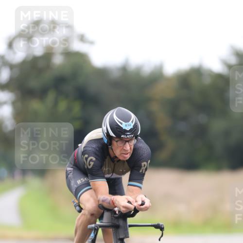 04.08.2024 - OstseeMan Fuchs,  Jonas http://msf.ph/oto/6750642 04.08.2024 12:01:05 Radfahren 102, 240, 273, 369, 448, 527, 543, 720, 741, 768, 783, 832, 1122, 1128 meine-sportfotos.de
