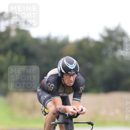 04.08.2024 - OstseeMan Fuchs,  Jonas http://msf.ph/oto/6750644 04.08.2024 12:01:05 Radfahren 102, 240, 273, 369, 448, 527, 543, 720, 741, 768, 783, 832, 1122, 1128 meine-sportfotos.de