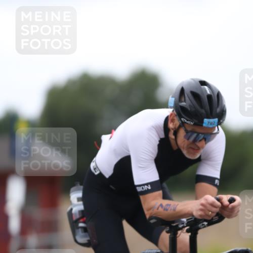 04.08.2024 - OstseeMan Fuchs,  Jonas http://msf.ph/oto/6753040 04.08.2024 12:09:08 Radfahren 242, 416, 495, 530, 548, 579, 659, 727, 777, 782, 1231 meine-sportfotos.de