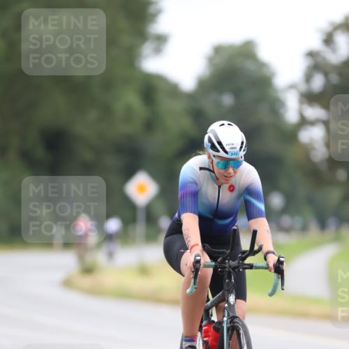 04.08.2024 - OstseeMan Fuchs,  Jonas http://msf.ph/oto/6753046 04.08.2024 12:09:12 Radfahren 242, 416, 495, 530, 548, 579, 659, 727, 761, 777, 782 meine-sportfotos.de
