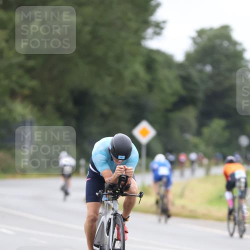 04.08.2024 - OstseeMan Fuchs,  Jonas http://msf.ph/oto/6753139 04.08.2024 12:09:19 Radfahren 242, 548, 579, 727, 761, 767, 777 meine-sportfotos.de