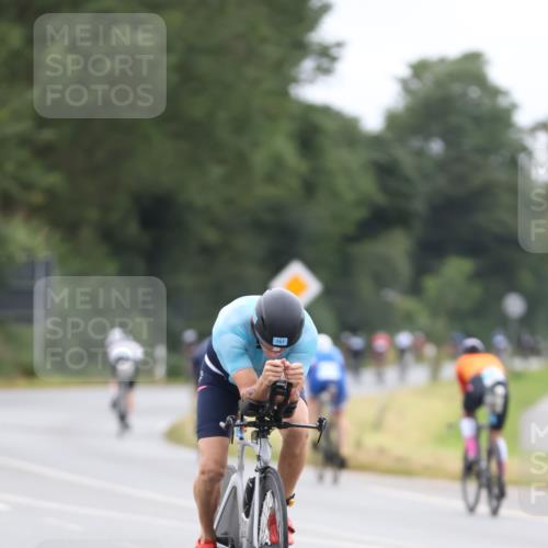 04.08.2024 - OstseeMan Fuchs,  Jonas http://msf.ph/oto/6753144 04.08.2024 12:09:19 Radfahren 242, 548, 579, 727, 761, 767, 777 meine-sportfotos.de