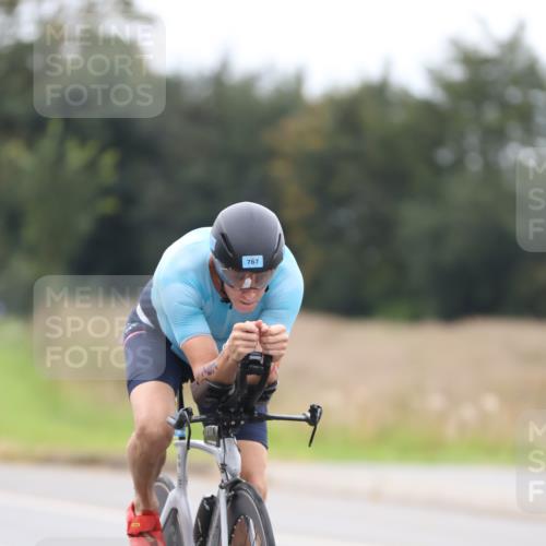 04.08.2024 - OstseeMan Fuchs,  Jonas http://msf.ph/oto/6753187 04.08.2024 12:09:20 Radfahren 242, 472, 548, 579, 727, 761, 767, 777 meine-sportfotos.de