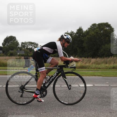 04.08.2024 - OstseeMan Fuchs,  Jonas http://msf.ph/oto/6755774 04.08.2024 11:16:33 Radfahren 132, 834, 857, 861, 893, 908, 917, 945 meine-sportfotos.de