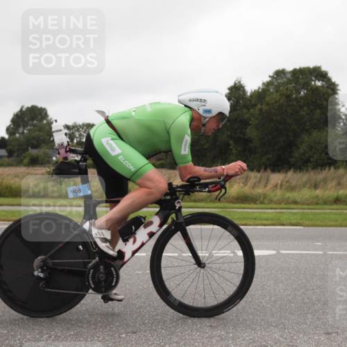 04.08.2024 - OstseeMan Fuchs,  Jonas http://msf.ph/oto/6756693 04.08.2024 12:21:17 Radfahren 21, 77, 159, 302, 521, 682, 715, 814, 834, 908 meine-sportfotos.de