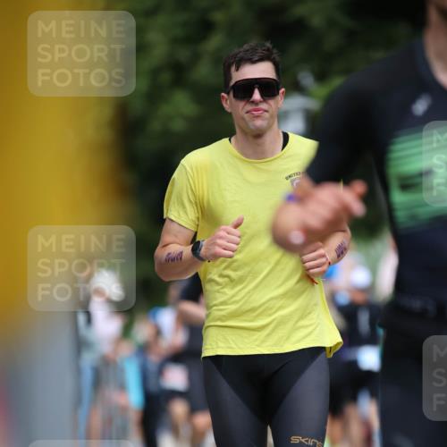04.08.2024 - OstseeMan H.Heesch http://msf.ph/oto/6758160 04.08.2024 13:32:50 Laufen 5, 134, 165, 308, 310, 342, 393, 396, 426, 442, 468, 470, 527, 541, 565, 713, 723, 913, 1176, 1263 meine-sportfotos.de