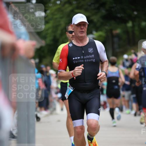 04.08.2024 - OstseeMan H.Heesch http://msf.ph/oto/6758738 04.08.2024 13:36:48 Laufen 322, 355, 405, 417, 463, 579, 726, 732, 804, 1199, 1276 meine-sportfotos.de