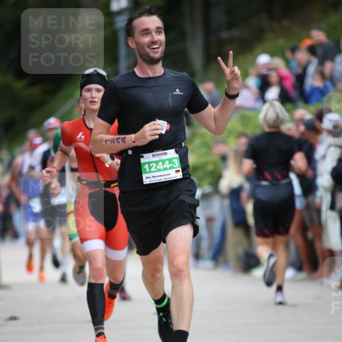 04.08.2024 - OstseeMan H.Heesch http://msf.ph/oto/6758982 04.08.2024 13:38:21 Laufen 164, 276, 332, 357, 421, 512, 540, 552, 618, 644, 700, 746, 834, 1175, 1193, 1208, 1244 meine-sportfotos.de