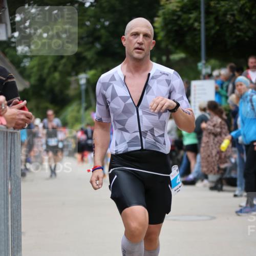 04.08.2024 - OstseeMan H.Heesch http://msf.ph/oto/6759798 04.08.2024 13:42:54 Laufen 119, 254, 261, 400, 407, 434, 449, 502, 760, 908, 954, 1261 meine-sportfotos.de