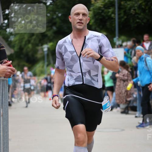 04.08.2024 - OstseeMan H.Heesch http://msf.ph/oto/6759800 04.08.2024 13:42:54 Laufen 119, 254, 261, 400, 407, 434, 449, 502, 760, 908, 954, 1261 meine-sportfotos.de
