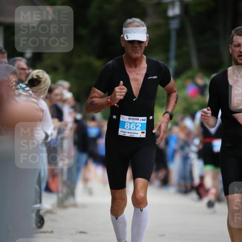 04.08.2024 - OstseeMan H.Heesch http://msf.ph/oto/6760546 04.08.2024 13:47:25 Laufen 128, 300, 395, 405, 528, 699, 862, 987, 1221, 1291, 1299 meine-sportfotos.de