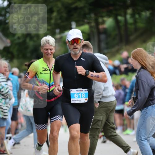 04.08.2024 - OstseeMan H.Heesch http://msf.ph/oto/6761778 04.08.2024 14:05:58 Laufen 31, 118, 151, 240, 267, 438, 531, 576, 577, 618, 642, 657, 679, 802, 976, 1158 meine-sportfotos.de