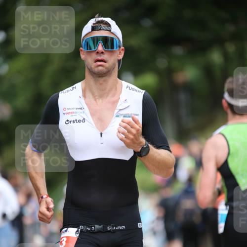 04.08.2024 - OstseeMan H.Heesch http://msf.ph/oto/6762312 04.08.2024 14:19:56 Laufen 127, 133, 137, 682, 699, 700, 834, 852 meine-sportfotos.de