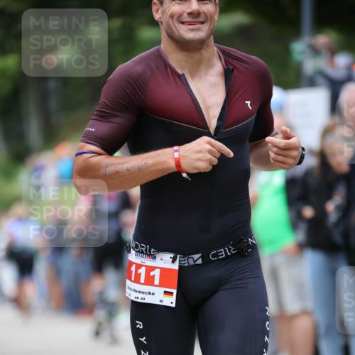 04.08.2024 - OstseeMan H.Heesch http://msf.ph/oto/6762801 04.08.2024 14:08:26 Laufen 66, 73, 111, 305, 320, 373, 496, 569, 575, 645, 785, 828, 872, 904, 935, 1228, 1249, 1254, 1278, 1286, 1289 meine-sportfotos.de
