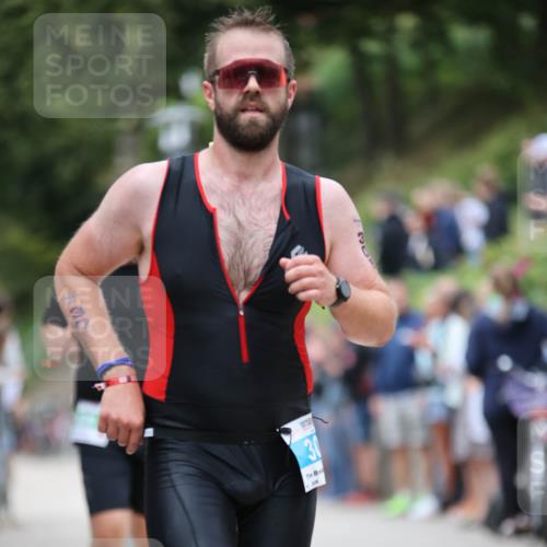 04.08.2024 - OstseeMan H.Heesch http://msf.ph/oto/6762842 04.08.2024 14:08:30 Laufen 66, 111, 134, 305, 320, 496, 575, 785, 872, 904, 935, 949, 1228, 1254, 1278, 1286, 1289 meine-sportfotos.de