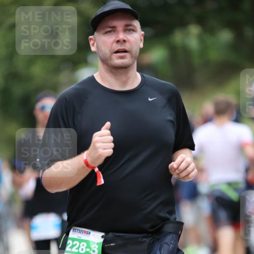 04.08.2024 - OstseeMan H.Heesch http://msf.ph/oto/6762857 04.08.2024 14:08:32 Laufen 66, 111, 134, 305, 320, 467, 496, 575, 785, 872, 904, 935, 949, 1228, 1254, 1278, 1286, 1289 meine-sportfotos.de