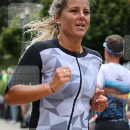 04.08.2024 - OstseeMan H.Heesch http://msf.ph/oto/6763547 04.08.2024 13:58:30 Laufen 124, 291, 308, 412, 582, 586, 655, 712, 762 meine-sportfotos.de