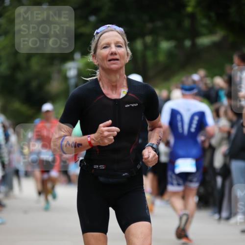04.08.2024 - OstseeMan H.Heesch http://msf.ph/oto/6763866 04.08.2024 14:11:20 Laufen 1, 54, 100, 101, 153, 194, 505, 542, 595, 644, 721, 735, 834, 879, 932, 952, 1138, 1183, 1187, 1261 meine-sportfotos.de
