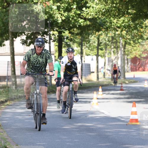 11.08.2024 - GEWOBA Citytriathlon Bremen H.Heesch http://msf.ph/oto/6767827 11.08.2024 10:21:14 Radfahren 4, 9, 30, 31, 58, 71, 75, 99 meine-sportfotos.de
