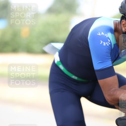 11.08.2024 - GEWOBA Citytriathlon Bremen H.Heesch http://msf.ph/oto/6767926 11.08.2024 10:39:01 Radfahren 20, 31, 45, 91 meine-sportfotos.de