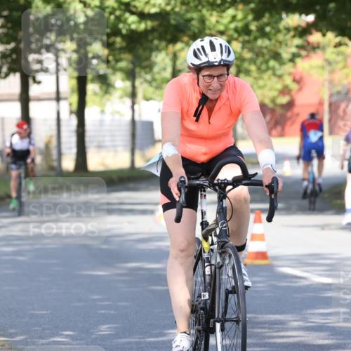 11.08.2024 - GEWOBA Citytriathlon Bremen H.Heesch http://msf.ph/oto/6768116 11.08.2024 10:21:57 Radfahren 29, 42, 64, 98, 106, 109 meine-sportfotos.de