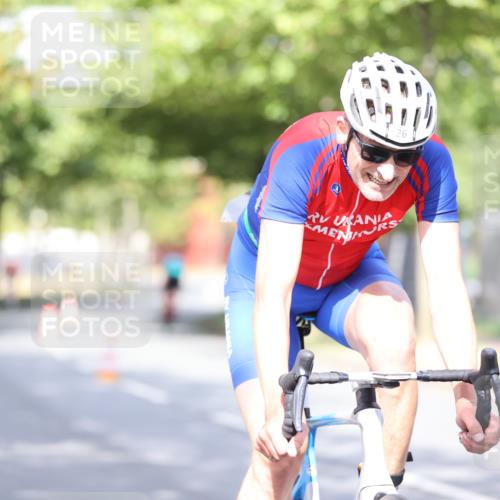 11.08.2024 - GEWOBA Citytriathlon Bremen H.Heesch http://msf.ph/oto/6768211 11.08.2024 10:40:29 Radfahren 9, 26, 27, 38, 42, 64, 66, 71 meine-sportfotos.de