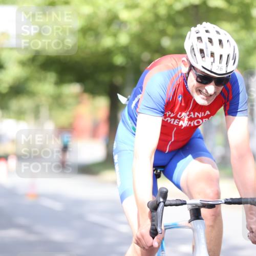 11.08.2024 - GEWOBA Citytriathlon Bremen H.Heesch http://msf.ph/oto/6768214 11.08.2024 10:40:29 Radfahren 9, 26, 27, 38, 42, 64, 66, 71 meine-sportfotos.de