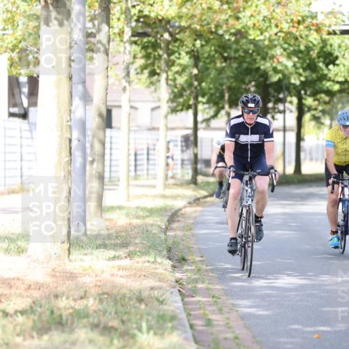 11.08.2024 - GEWOBA Citytriathlon Bremen H.Heesch http://msf.ph/oto/6768223 11.08.2024 10:40:32 Radfahren 9, 26, 27, 38, 42, 64, 66, 71 meine-sportfotos.de