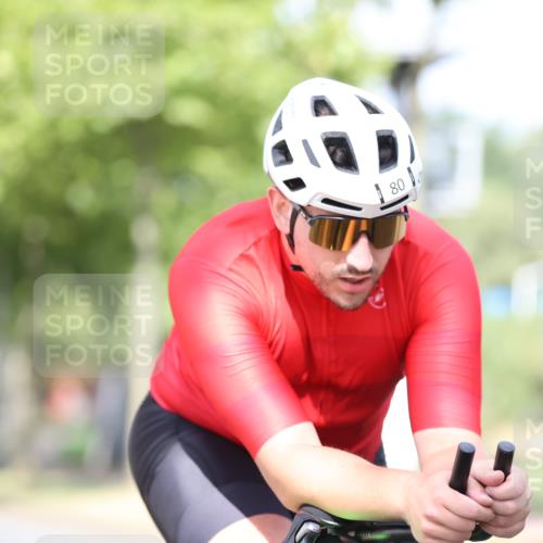 11.08.2024 - GEWOBA Citytriathlon Bremen H.Heesch http://msf.ph/oto/6768401 11.08.2024 10:40:53 Radfahren 32, 49, 55, 69, 80, 98, 109 meine-sportfotos.de