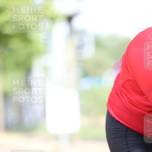 11.08.2024 - GEWOBA Citytriathlon Bremen H.Heesch http://msf.ph/oto/6768408 11.08.2024 10:40:53 Radfahren 32, 49, 55, 69, 80, 98, 109 meine-sportfotos.de
