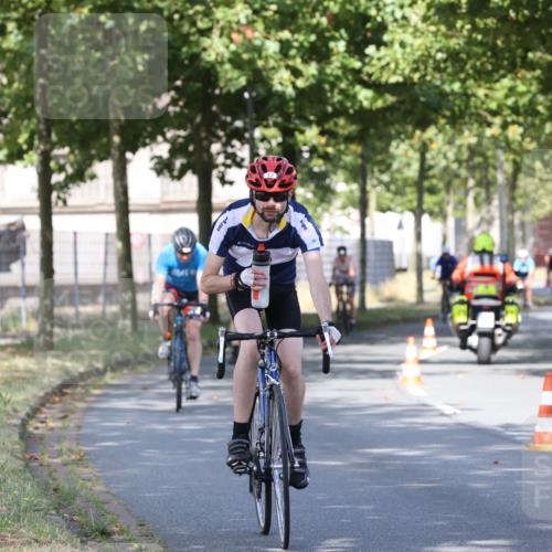 11.08.2024 - GEWOBA Citytriathlon Bremen H.Heesch http://msf.ph/oto/6768485 11.08.2024 10:23:52 Radfahren 17, 21, 23, 32, 37, 50, 51, 70, 116 meine-sportfotos.de