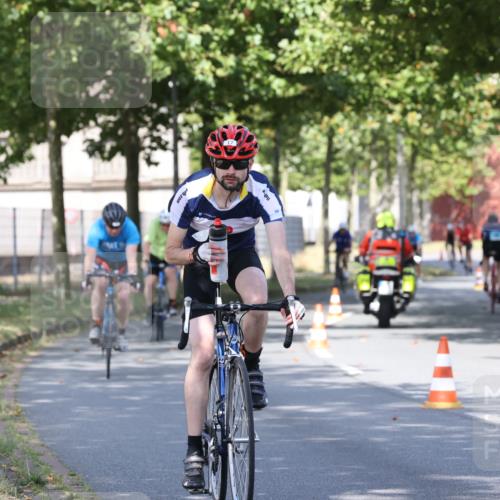 11.08.2024 - GEWOBA Citytriathlon Bremen H.Heesch http://msf.ph/oto/6768504 11.08.2024 10:23:52 Radfahren 17, 21, 23, 32, 37, 50, 51, 70, 116 meine-sportfotos.de