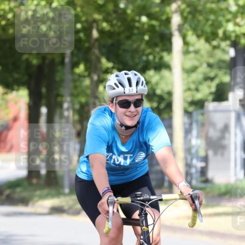 11.08.2024 - GEWOBA Citytriathlon Bremen H.Heesch http://msf.ph/oto/6768671 11.08.2024 10:24:02 Radfahren 17, 21, 23, 33, 37, 44, 50, 51, 70, 101, 116 meine-sportfotos.de