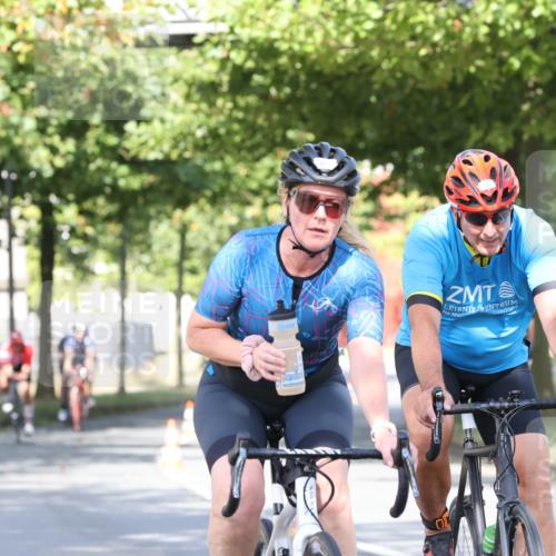 11.08.2024 - GEWOBA Citytriathlon Bremen H.Heesch http://msf.ph/oto/6768972 11.08.2024 10:24:31 Radfahren 2, 18, 67, 68, 88 meine-sportfotos.de