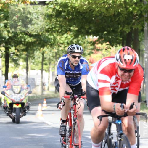 11.08.2024 - GEWOBA Citytriathlon Bremen H.Heesch http://msf.ph/oto/6769024 11.08.2024 10:24:36 Radfahren 2, 18, 67, 68, 88 meine-sportfotos.de