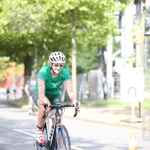 11.08.2024 - GEWOBA Citytriathlon Bremen H.Heesch http://msf.ph/oto/6769048 11.08.2024 10:42:02 Radfahren 5, 75, 102 meine-sportfotos.de