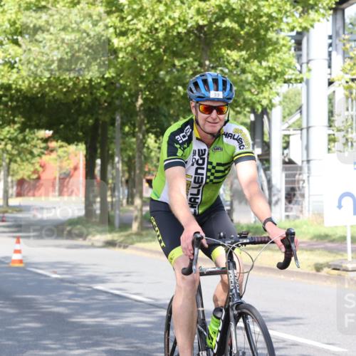 11.08.2024 - GEWOBA Citytriathlon Bremen H.Heesch http://msf.ph/oto/6769237 11.08.2024 10:26:11 Radfahren 36, 39, 54, 97 meine-sportfotos.de