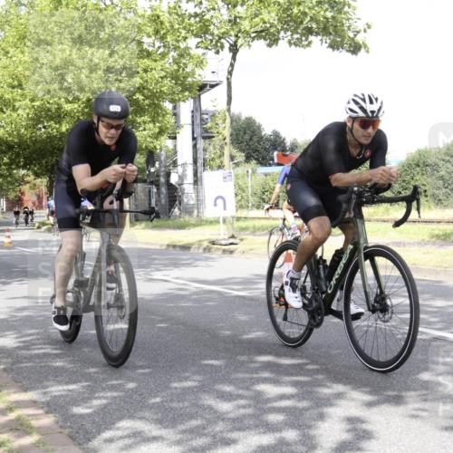 11.08.2024 - GEWOBA Citytriathlon Bremen H.Heesch http://msf.ph/oto/6769457 11.08.2024 11:44:58 Radfahren 763, 827, 833, 916, 927, 956, 964, 973, 996 meine-sportfotos.de