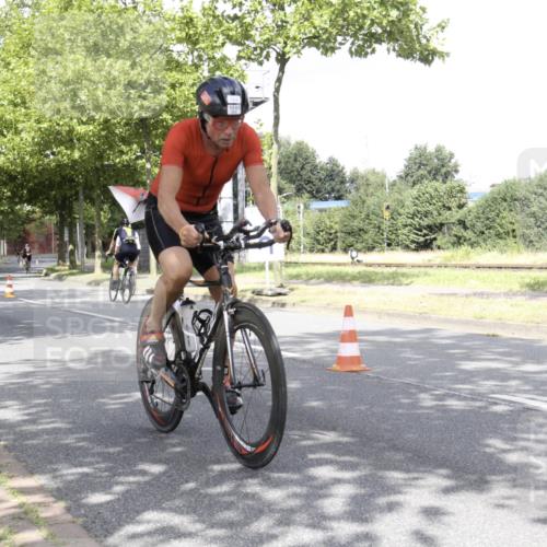 11.08.2024 - GEWOBA Citytriathlon Bremen H.Heesch http://msf.ph/oto/6769549 11.08.2024 11:46:32 Radfahren 703, 757, 768, 773, 839, 843, 942 meine-sportfotos.de