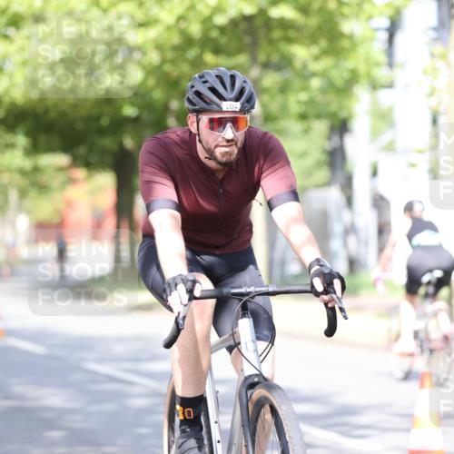 11.08.2024 - GEWOBA Citytriathlon Bremen H.Heesch http://msf.ph/oto/6769992 11.08.2024 10:43:57 Radfahren 23, 28, 37, 39, 104, 113, 114 meine-sportfotos.de