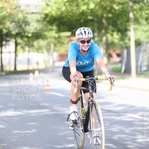 11.08.2024 - GEWOBA Citytriathlon Bremen H.Heesch http://msf.ph/oto/6770178 11.08.2024 10:44:09 Radfahren 28, 37, 39, 48, 113, 114 meine-sportfotos.de